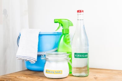 baking_soda_vinegar_household_cleaner