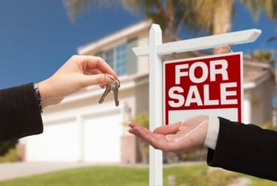 handing_over_keys_to_house