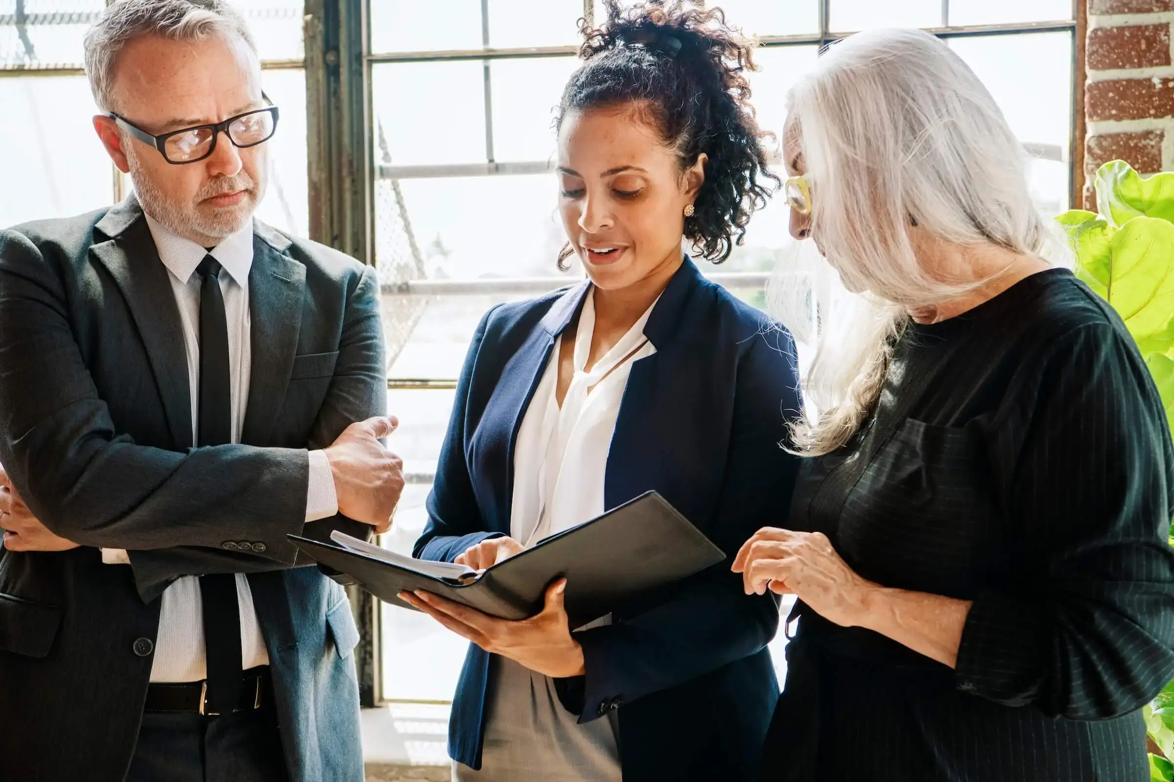 HOA Management vs. HOA Consulting: Which Does Your California Board Need?